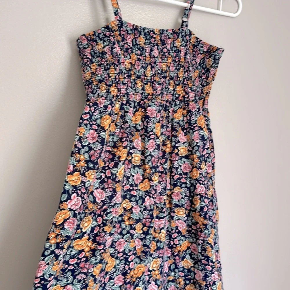 Girls old navy floral dress!